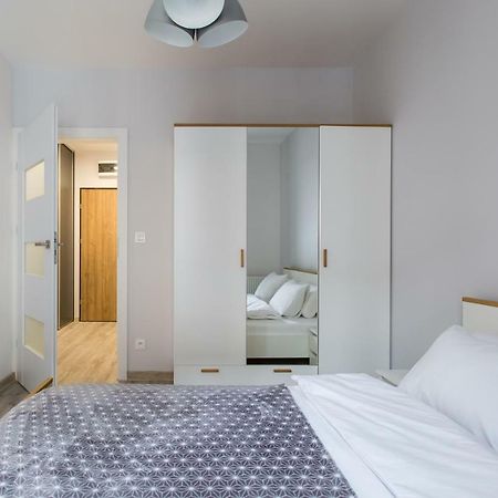 Luksusowy Apartament Przy Targach Poznań Kültér fotó