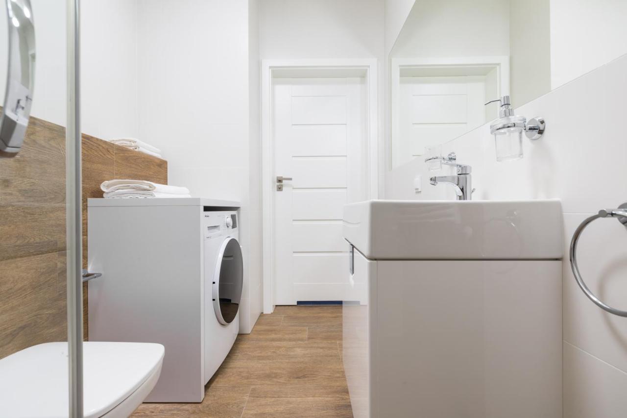 Luksusowy Apartament Przy Targach Poznań Kültér fotó